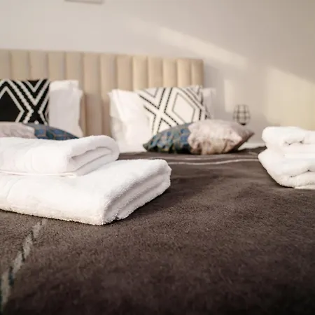 Studio Lounge Apartment *